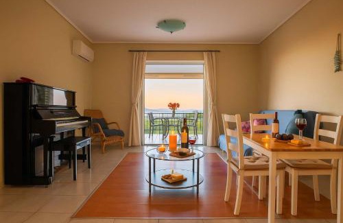 Avia House | Bianca Maisonette - Panoramic Golden View