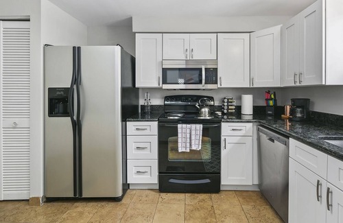 Countryside House | BickelBella: Private Yard & Near DC