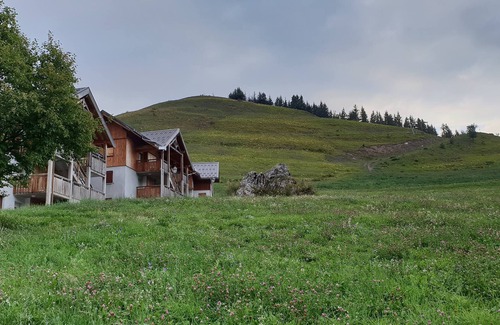 Albiez-le-Vieux Apartment | "bienvenue Chez Nous" Appartement Albiez Montrond, le Hameau des Aiguilles