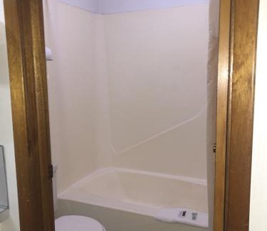 Broken Bow Hotel | BIG 12 MOTEL