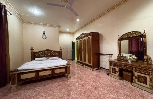 Pasir Puteh House | Big and cheap Homestay