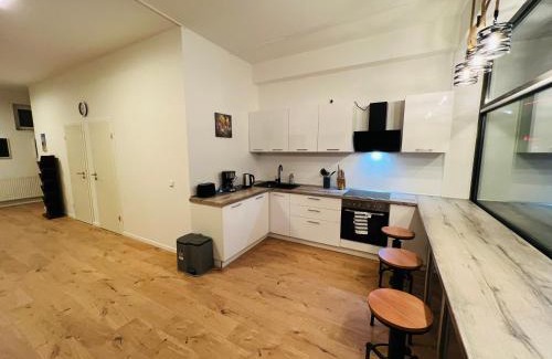 Erwitte Apartment | Big Apartment l 18 Beds l Free Parking l WiFi l