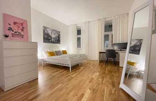 Funfhaus Apartment | BIG Apartment Vienna