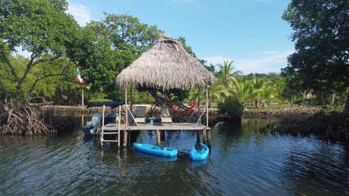 Tierra Oscura House | Big Bay Bocas - Casita Margarita