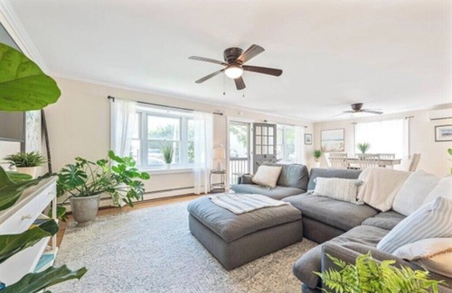 West Cape May Cottage | Big Bungalow - Spacious Comfort Awaits!