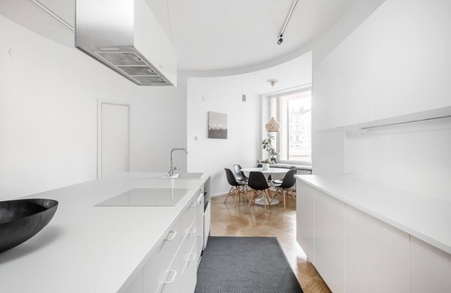 Hietalahti Apartment | Big city center apartment