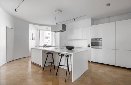 Hietalahti Apartment | Big city center apartment