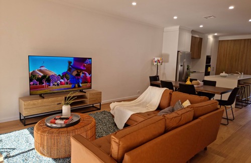 Theodore House | Big Four Bedroom Family Home with Double garage
