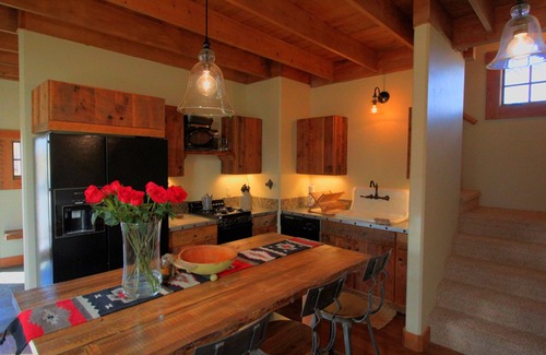 Glen Cabin | BIG HOLE RIVER RETREAT November-April SPECIAL!