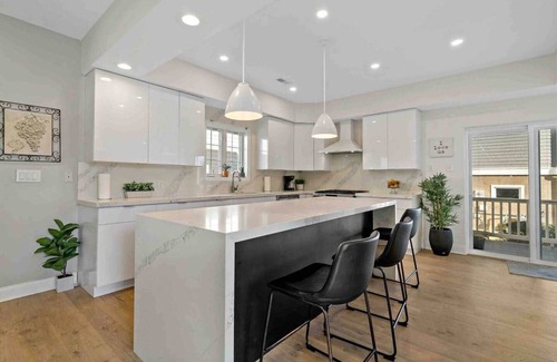Ventnor City House | Big, newly renovated 6BR Bayview Home.
