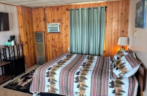 Bynum Hotel | Big Sky Motel