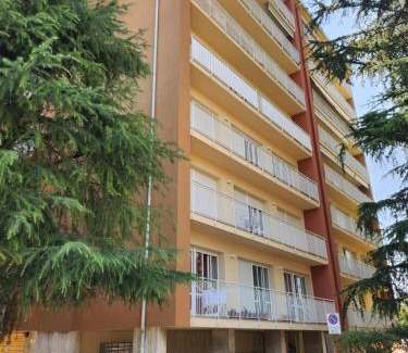 Seriate Apartment | Bike house gold