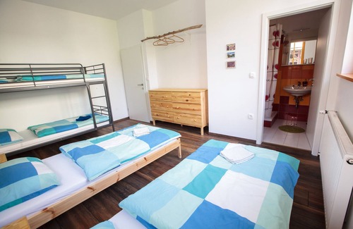 Mezica Bed & Breakfast | BikeSki B&B