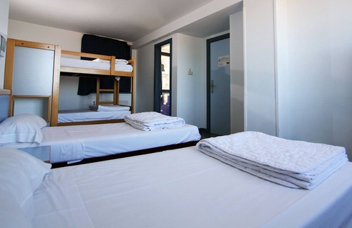 Basurto-Zorroza Hostel | Bilbao Hostel