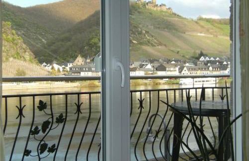 Kattenes Apartment | Bio-Ferienweingut Leyendecker