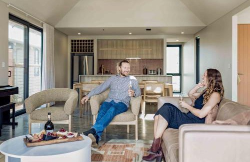 Witchcliffe House | Birdnest Galah