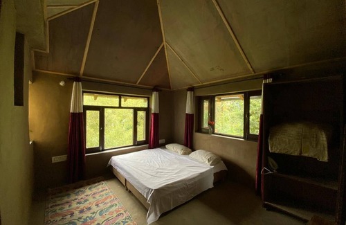 Sidhpur Bed & Breakfast | Birdsong Homestay- a cozy home in quaint village