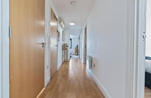 The Westside Apartment | Birmingham City Centre modern apartment