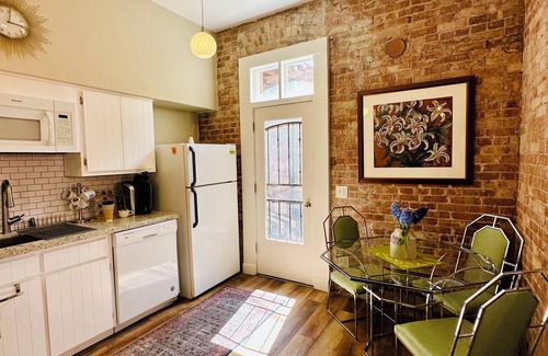 Bisbee Apartment | Bisbee Brownstone Suites