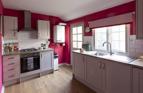 North Bitchburn House | BISHOP LIGHTFOOT COTTAGE - A characterful and dog-friendly cottage