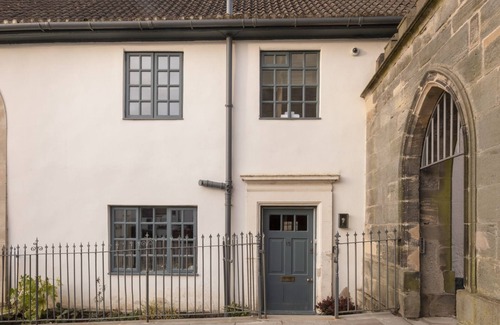 North Bitchburn House | BISHOP LIGHTFOOT COTTAGE - A characterful and dog-friendly cottage