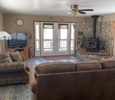 Stevensville Apartment | Bitterroot Barn Abode