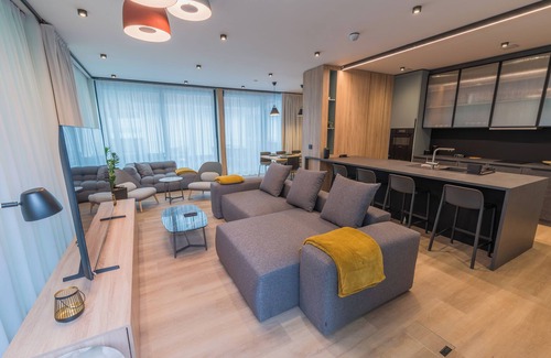 Siofok Aranypart Apartment | BJ81 Suite Hotel