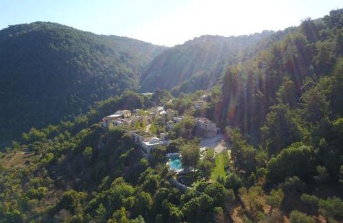 Deir Dourite Hotel | Bkerzay