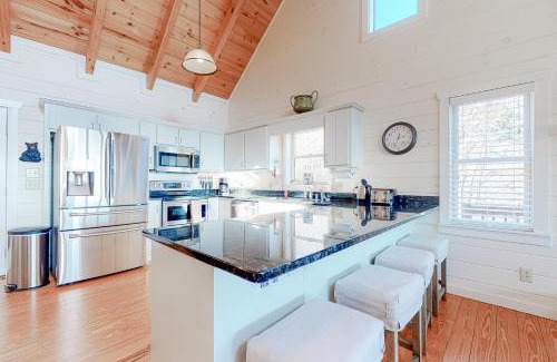 Clayton House | Black Bear Cabin