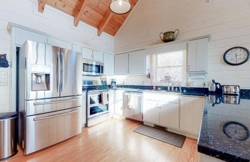 Clayton House | Black Bear Cabin