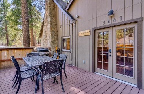 South Lake Tahoe House | Black Bear Hideaway