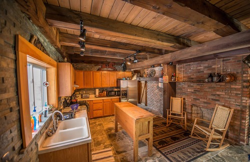 Corinth House | Black Bear Lodge in the mountains of Corinth Vermont