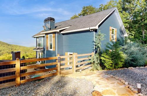Ridgeline Vistas House | Black Bear Summit