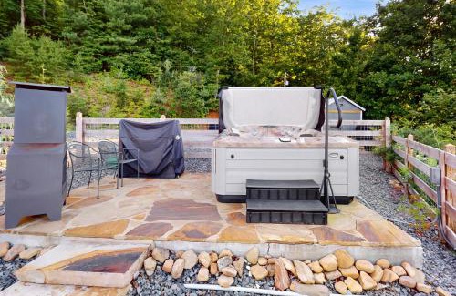 Ridgeline Vistas House | Black Bear Summit