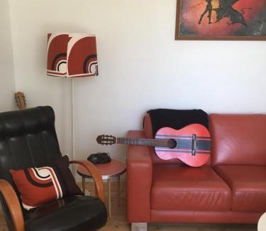 Greenways Landing House | Black Cat Retreat holiday home