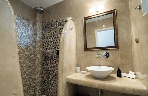 Akrotiri House | Black Diamond Suites - Adults Only