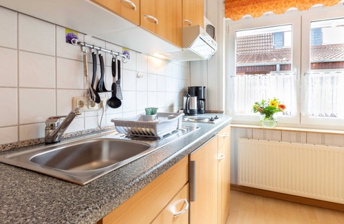 Parchtitz Apartment | Black holiday house - ideal for couples - cottage