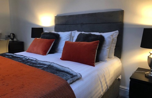 Frognall Hotel | Black Horse