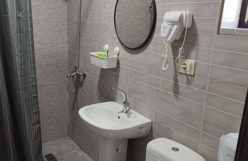 Madaba Hotel | Black Iris Hotel