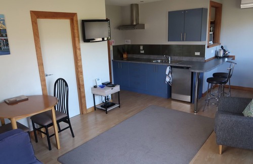 Wanaka Apartment | Black Peak View