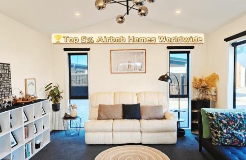 Prebbleton House | Black Pearl-4 bedroom brand new designer house