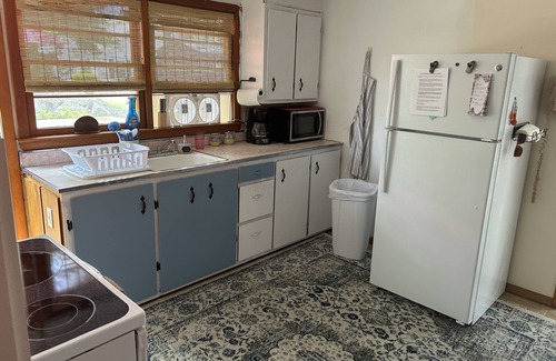 Gilman Cottage | Black Point Beach Club Cottage Rental