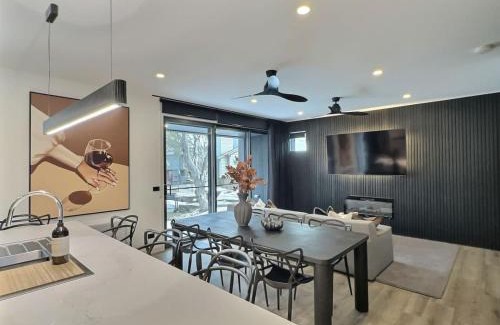 Dinner Plain House | Black Sheep alpine getaways