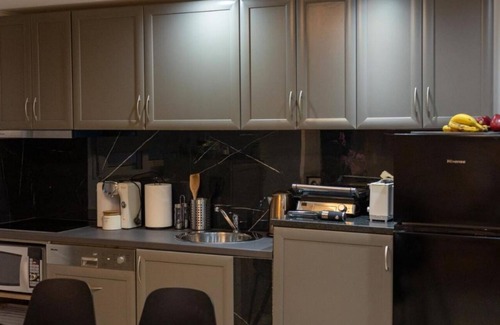Koum Kapi Apartment | Black suite 1