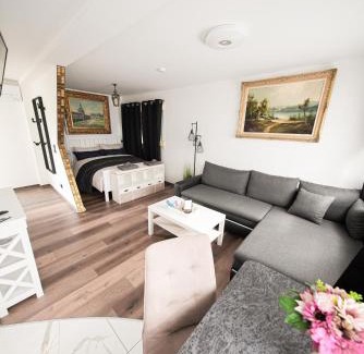 Garden Apartment | Black Tiger Seaside - Ferienwohnungen direkt am See