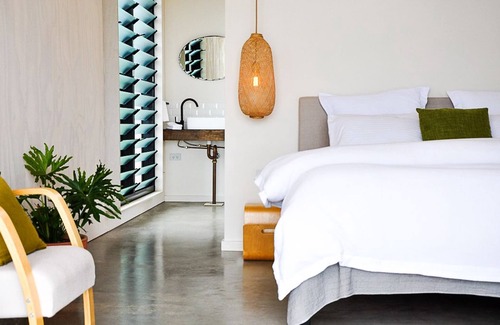Mullumbimby Creek Bed & Breakfast | Blackbird