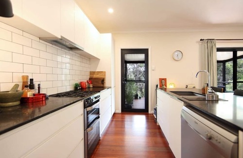 Blackheath House | Blackheath Blue Mountains Cottage