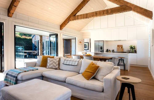 Blackpool House | Blackpool Boathouse | Stay Waiheke