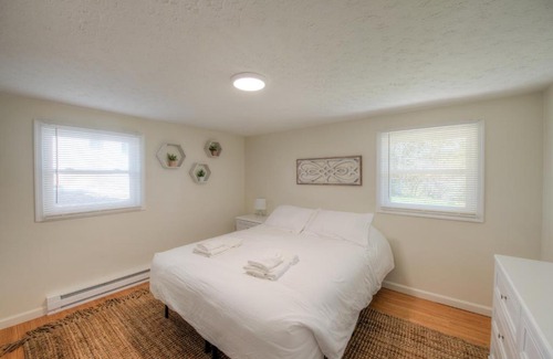 Farmview - Ramble House | Blacksburg- Minutes to VT's campus