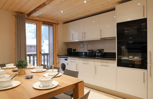 Chamonix City Centre Apartment | Blaitiere 6
